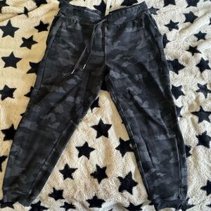 Lululemon sweatpants